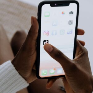 TikTok Viral Hook Generator Prompt — Boost Watch Time & Engagement